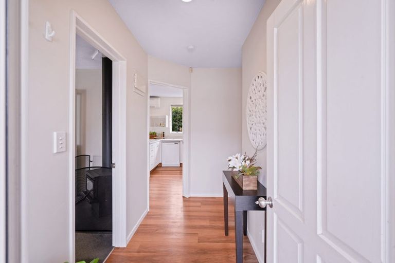 Photo of property in 22 Newnham Terrace, Upper Riccarton, Christchurch, 8041