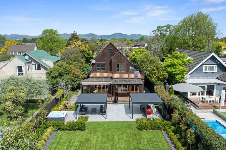 Photo of property in 81 Glandovey Road, Fendalton, Christchurch, 8052