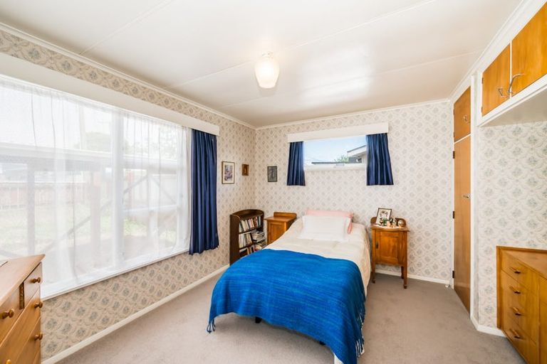 Photo of property in 21 Gray Avenue, Paraparaumu Beach, Paraparaumu, 5032