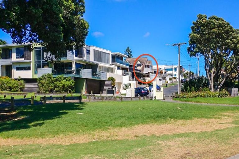 Photo of property in 100 Buller Street, New Plymouth, 4312