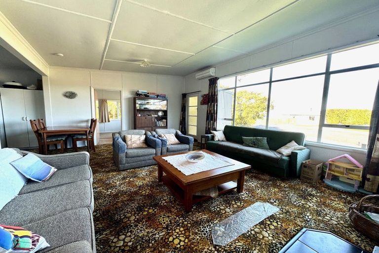 Photo of property in 14 Totara Street, Kaka Point, Balclutha, 9271