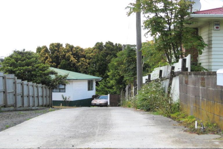 Photo of property in 7 Kapuka Road, Mangere Bridge, Auckland, 2022