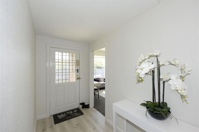 Photo of property in 1/164 Blighs Road, Strowan, Christchurch, 8052