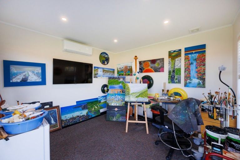 Photo of property in 14 Maple Street, Bunnythorpe, Palmerston North, 4478