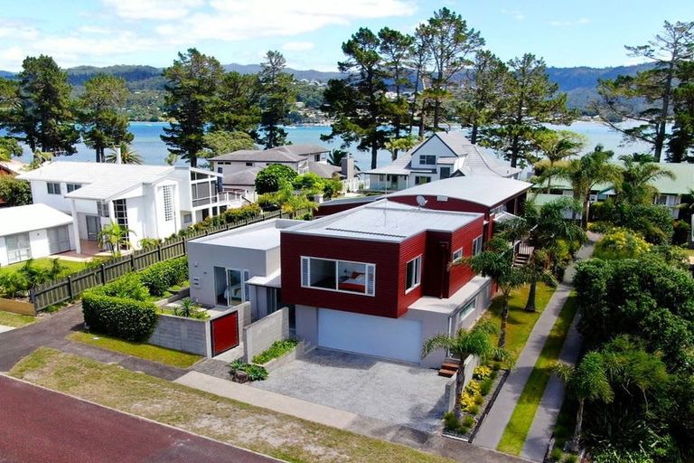 Photo of property in 12 Dunlop Drive, Pauanui, Hikuai, 3579