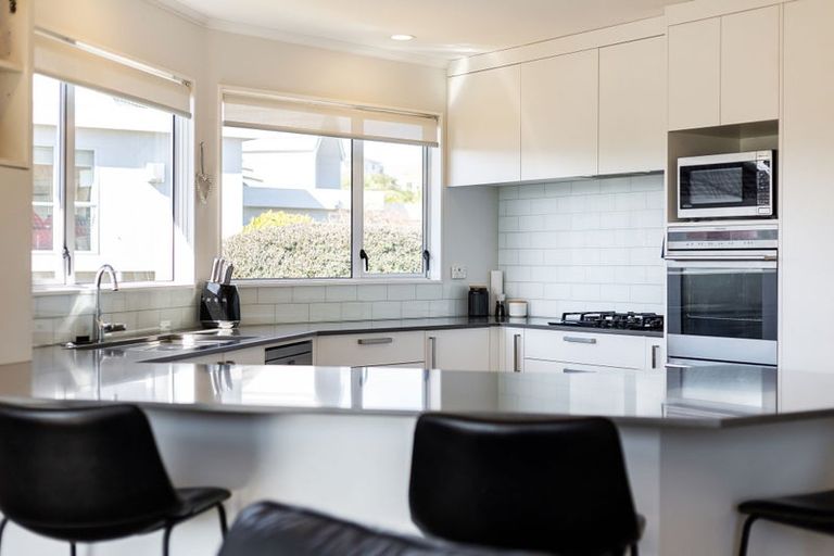 Photo of property in 3 Inlet Waters, Whitby, Porirua, 5024