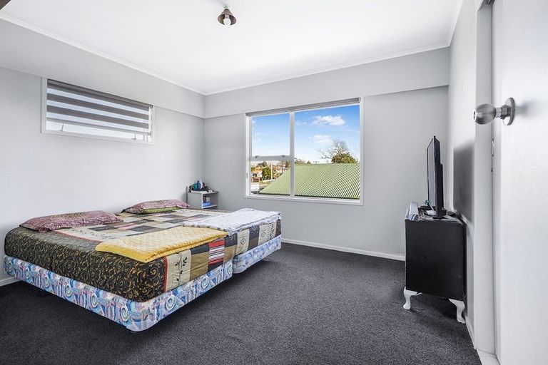 Photo of property in 65 Lewis Street, Glenview, Hamilton, 3206