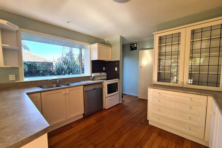 Photo of property in 7 Kingsgate Place, Burnside, Christchurch, 8053