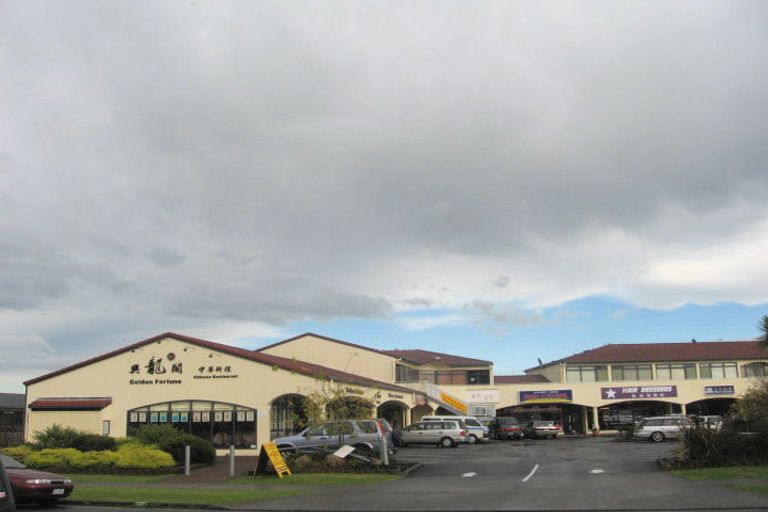 Photo of property in 25/29 Aviemore Drive, Highland Park, Auckland, 2010