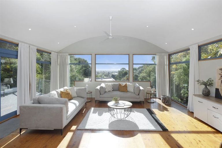 Photo of property in 42c Valley Road, Cashmere, Christchurch, 8022