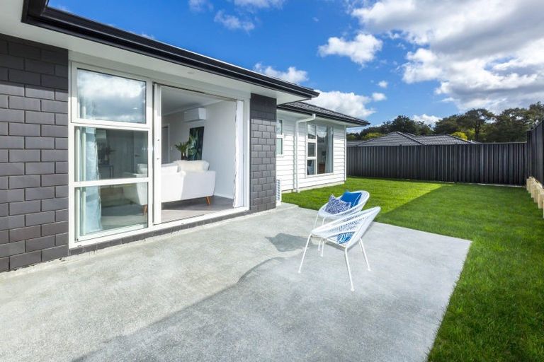 Photo of property in 22 Fenwick Crescent, Wallaceville, Upper Hutt, 5018