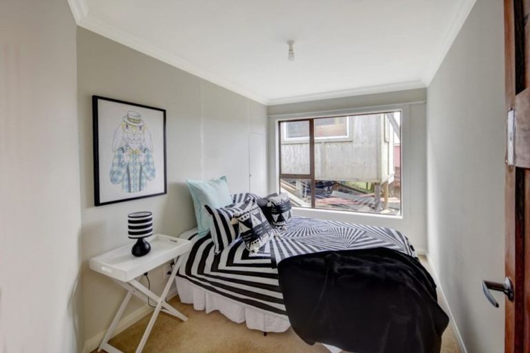 Photo of property in 2 Chapel Street, Kaikorai, Dunedin, 9010