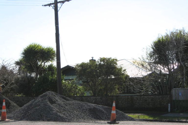 Photo of property in 20 Webster Street, Westown, New Plymouth, 4310