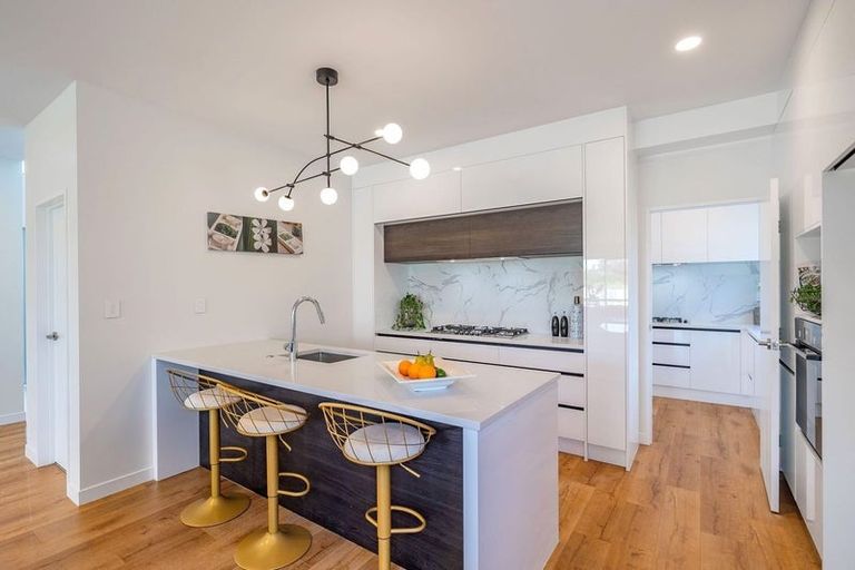 Photo of property in 15 Timbermill Road, Whenuapai, Auckland, 0618