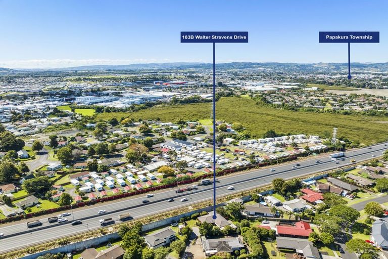 Photo of property in 183b Walter Strevens Drive, Conifer Grove, Takanini, 2112