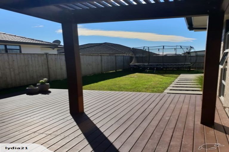 Photo of property in 7 Paso Fino Crescent, Karaka, Papakura, 2113