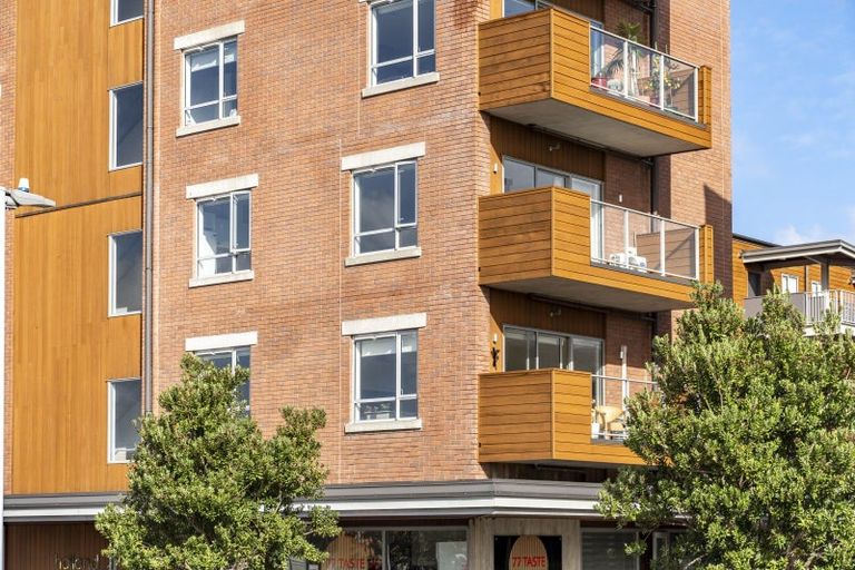 Photo of property in 201/160a Hobsonville Point Road, Hobsonville, Auckland, 0616