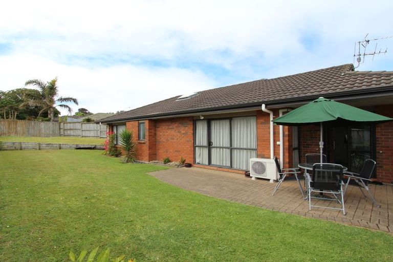 Photo of property in 279 Mahia Road, Weymouth, Auckland, 2103
