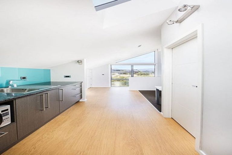 Photo of property in 12 Pendeen Crescent, Jacks Point, Queenstown, 9371