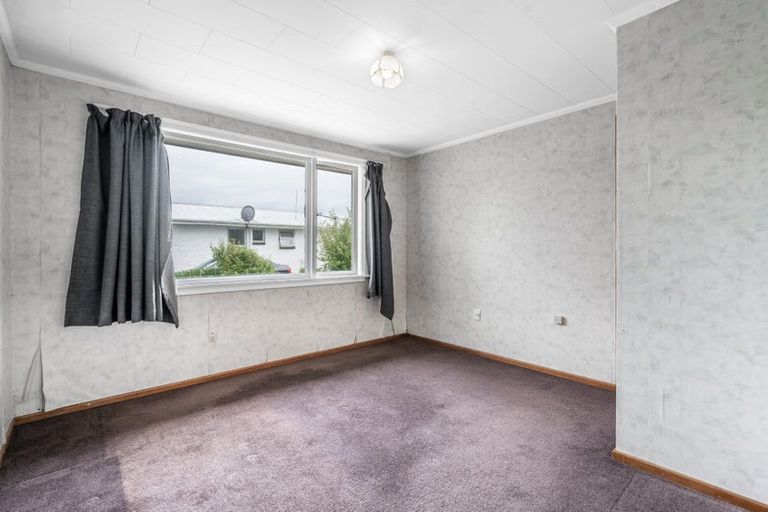Photo of property in 28 Henderson Street, Kingswell, Invercargill, 9812