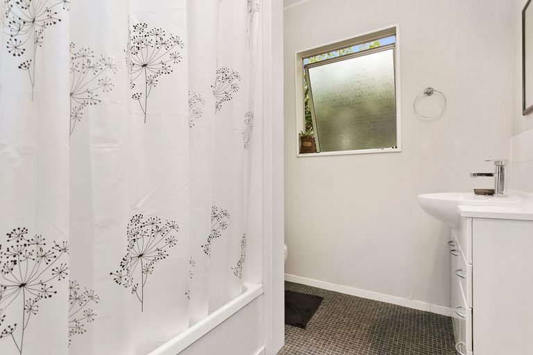 Photo of property in 149a Burns Street, Leamington, Cambridge, 3432