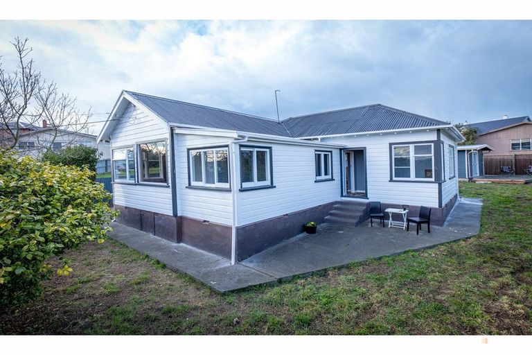Photo of property in 28 Luxmoore Road, Waimataitai, Timaru, 7910