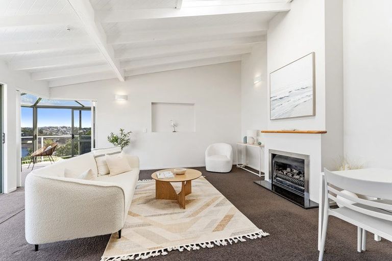 Photo of property in 769b Whangaparaoa Road, Manly, Whangaparaoa, 0930