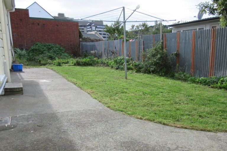 Photo of property in 15 Wilson Street, Newtown, Wellington, 6021