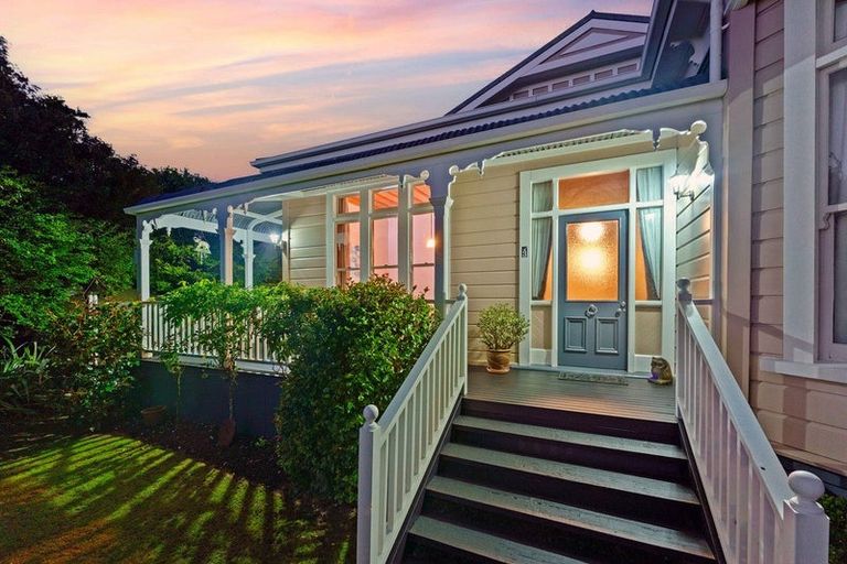 Photo of property in 3 Wedgewood Grove, Raumati Beach, Paraparaumu, 5032