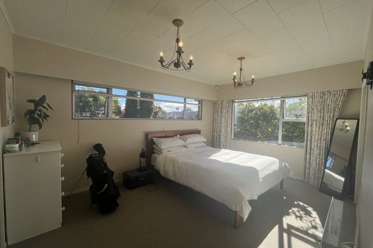 Photo of property in 32 Saint Hill Lane, Havelock North, 4130