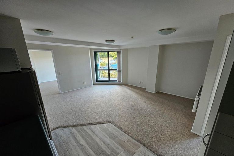 Photo of property in Palm Grove Apartments, 1/13c Palm Grove, Berhampore, Wellington, 6023