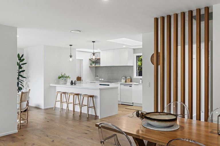 Photo of property in 2/23d Jacksons Road, Merivale, Christchurch, 8014