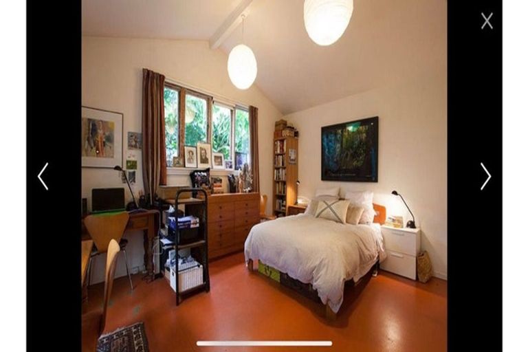 Photo of property in 19 Walmer Road, Point Chevalier, Auckland, 1022