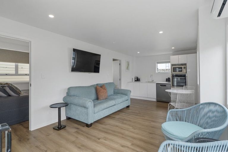 Photo of property in 30 Third Avenue, Urenui, 4377