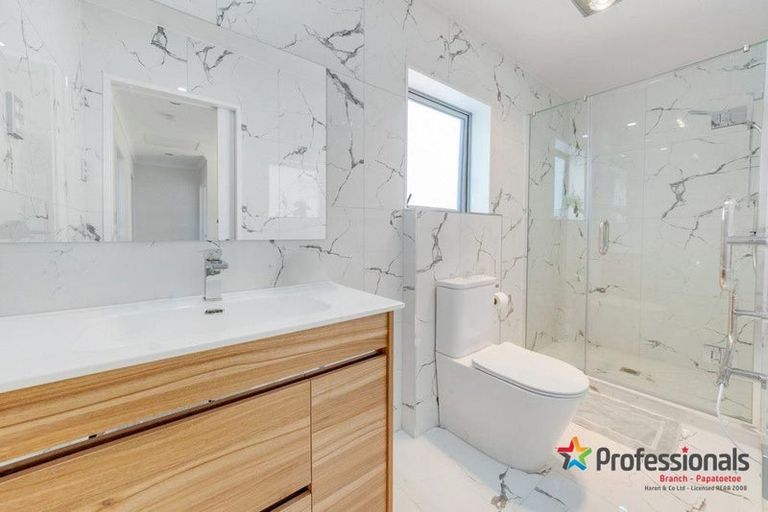 Photo of property in 39 Sunnyside Crescent, Papatoetoe, Auckland, 2025