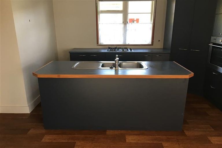 Photo of property in 11 Smitheram Street, Allenton, Ashburton, 7700