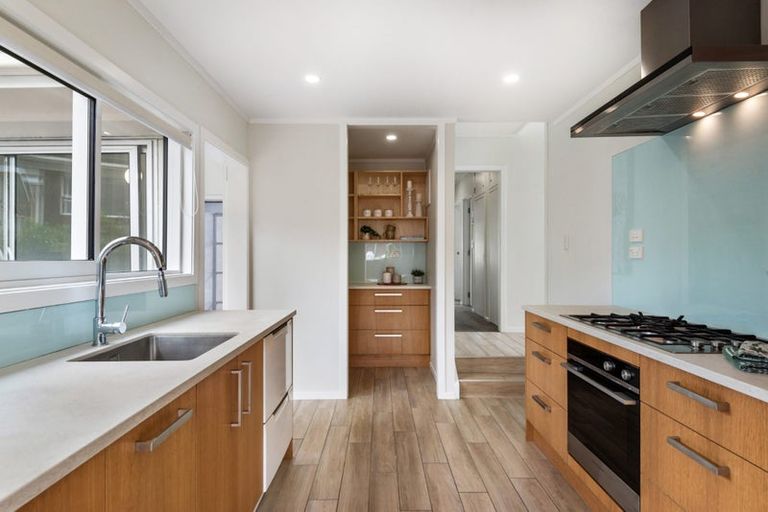 Photo of property in 43 Stredwick Drive, Torbay, Auckland, 0630