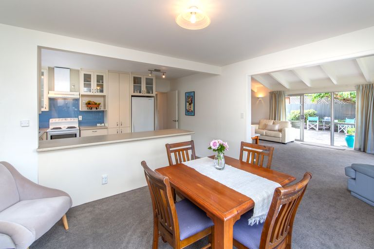 Photo of property in 5 Sayers Crescent, Ilam, Christchurch, 8041