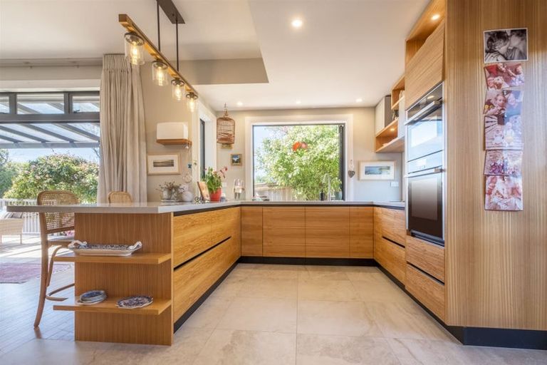 Photo of property in 211 Old Coach Road, Mahana, Upper Moutere, 7173