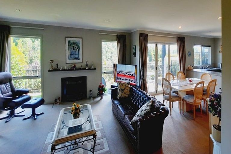 Photo of property in 29 Bridgewater Way, Pyes Pa, Tauranga, 3112