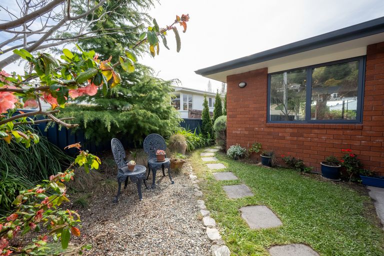 Photo of property in 14a Scotland Street, Roxburgh, 9500