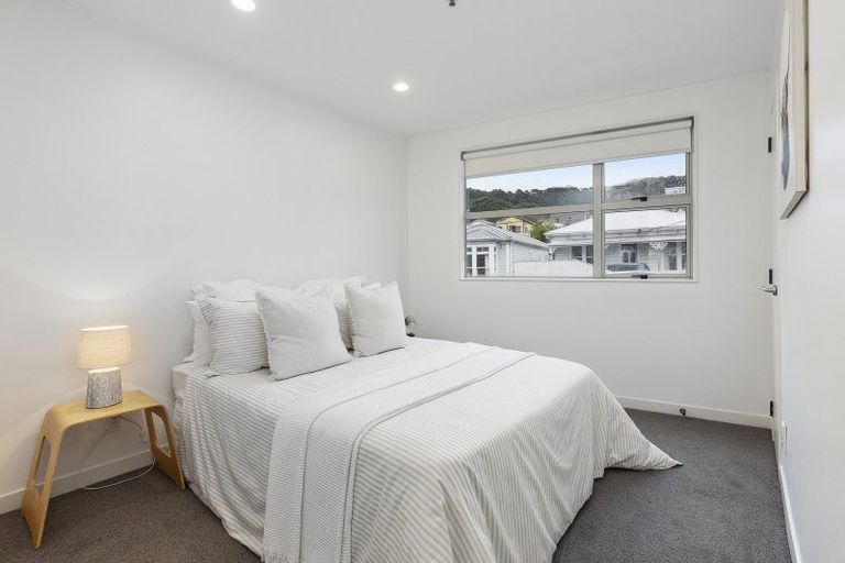 Photo of property in 203 Tasman Street, Mount Cook, Wellington, 6021