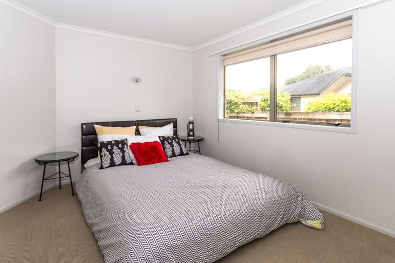 Photo of property in 40 Lough Bourne Drive, Pukekohe, 2120