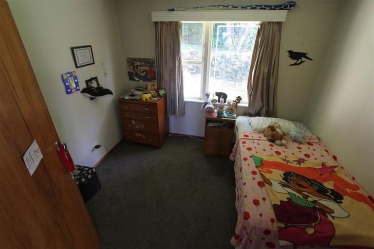 Photo of property in 95 Ironside Road, Johnsonville, Wellington, 6037