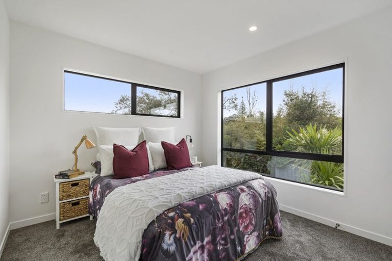 Photo of property in 24c Killarney Avenue, Torbay, Auckland, 0630