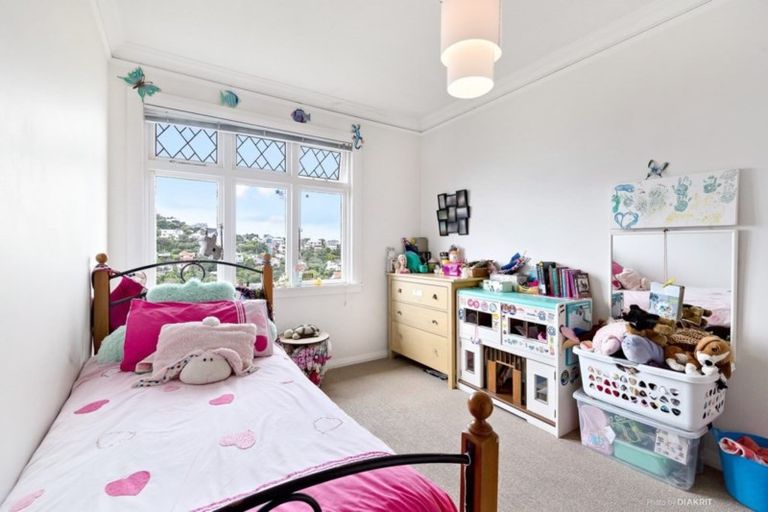 Photo of property in 17c Fitzroy Street, Wadestown, Wellington, 6012