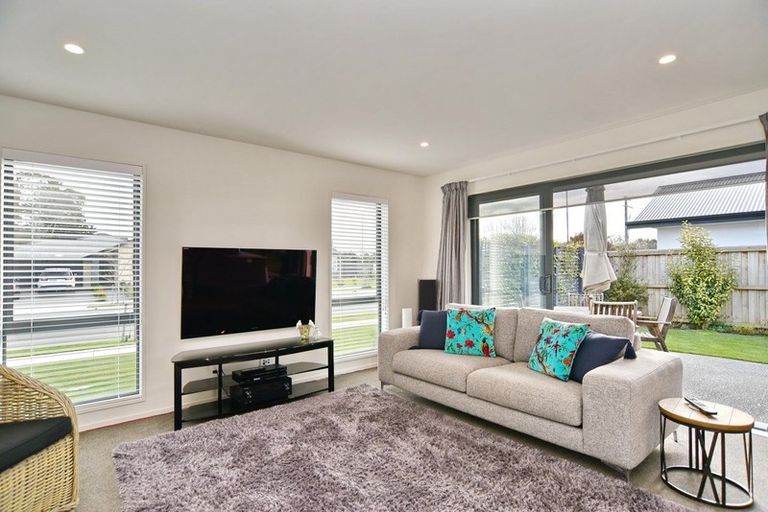 Photo of property in 3 Mcphail Avenue, Rangiora, 7400