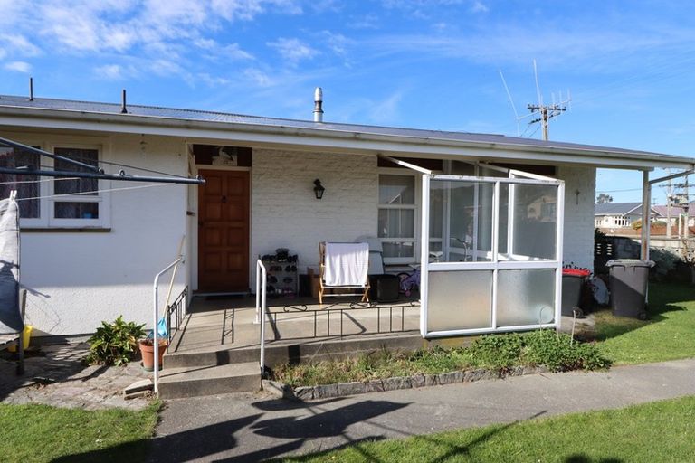 Photo of property in 16 Opie Street, Waimate, 7924