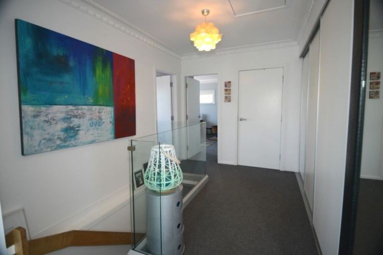 Photo of property in 61 Hinewa Road, Otumoetai, Tauranga, 3110