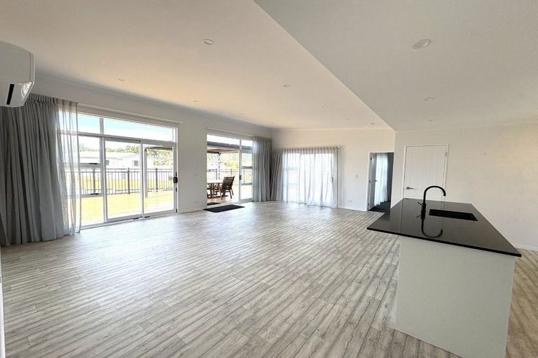 Photo of property in 1 Wai Kite Kite Place, Motuoapa, 3382